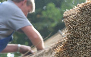 professional Ruston thatchers